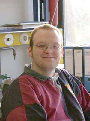 Dr. Ulrich Hennecke